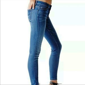 Curve X by Guess mid-rise skinny NEW tags on (28)
